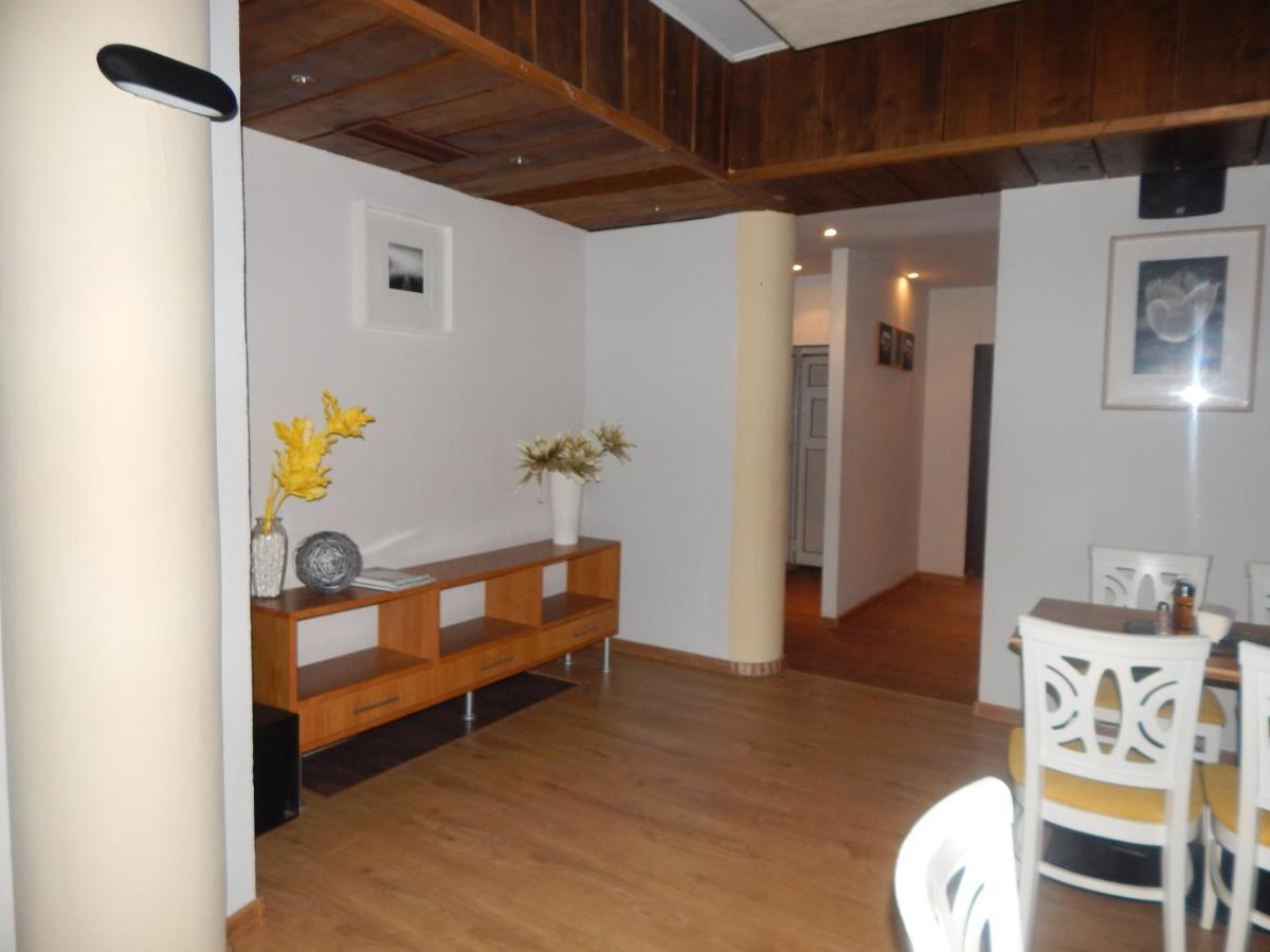 בלאגובגראד Rio Family Hotel מראה חיצוני תמונה