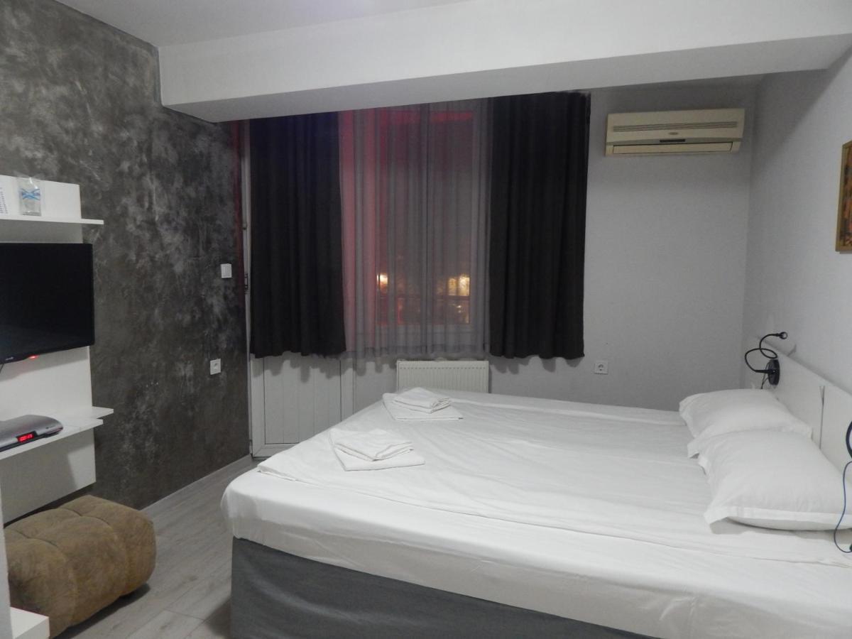 בלאגובגראד Rio Family Hotel מראה חיצוני תמונה