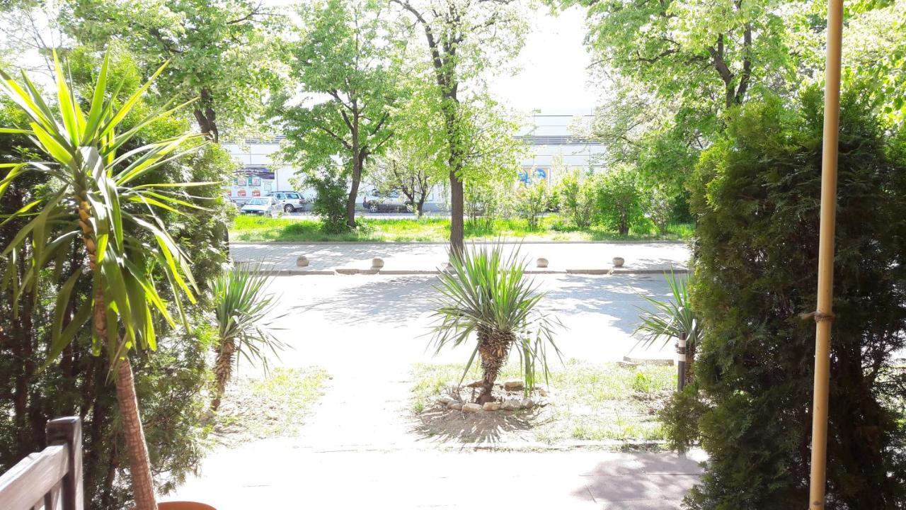 בלאגובגראד Rio Family Hotel מראה חיצוני תמונה
